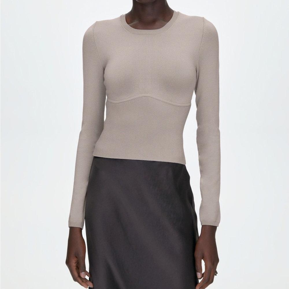 Aritzia Babaton Sculpt Knit Empire Longsleeve Top - Small
